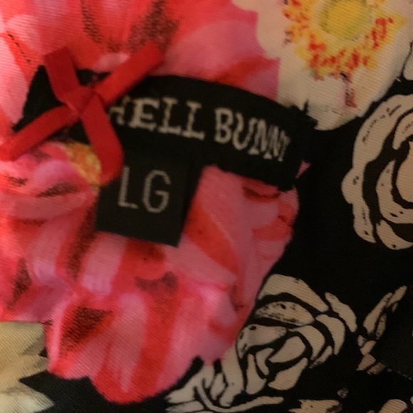 Hell Bunny skulls and flowers halter neck skater dress Size Large - Picture 9 of 13